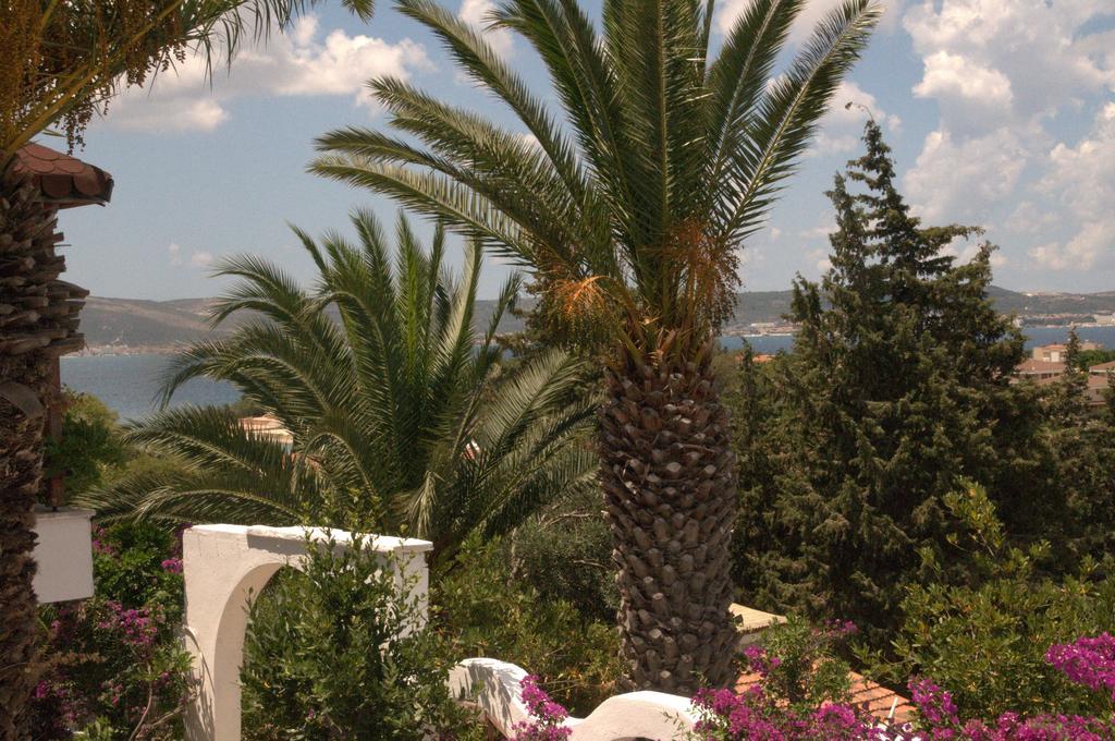 Pasalimani Hotel Çeşme Luaran gambar